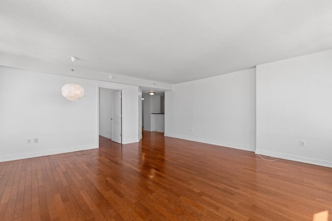 Foto del edificio - 4301 Park Ave