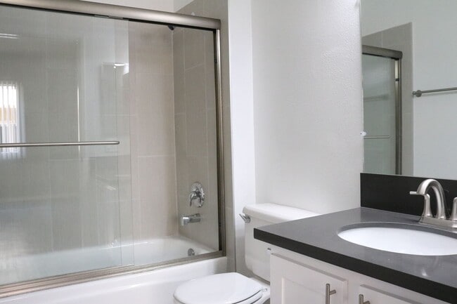 Interior Photo - Kester View