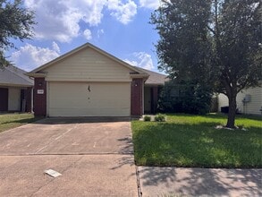 Building Photo - 19419 Woolongong Dr