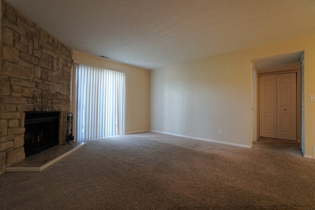 Photo - 844 Tenderfoot Hill Road #203
