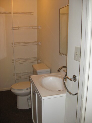 Foto del edificio - 2145 N Clifton Ave