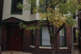 Foto del edificio - 1018 W Roscoe St