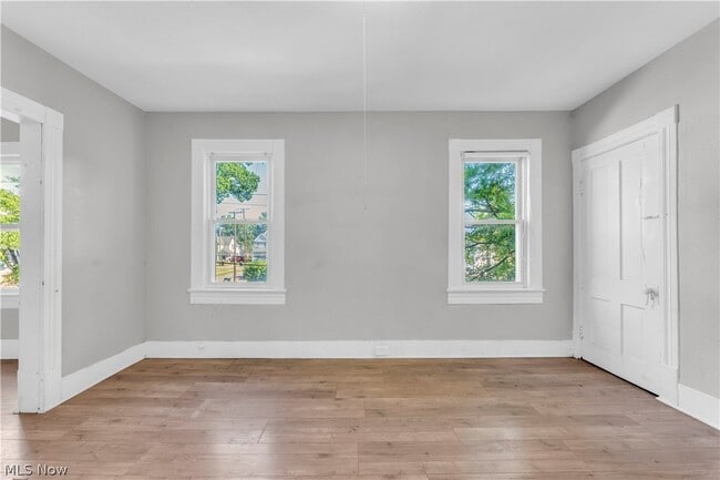 Building Photo - 3721 W 33rd St