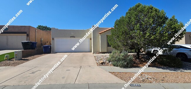 Building Photo - Beautiful NE Heights location