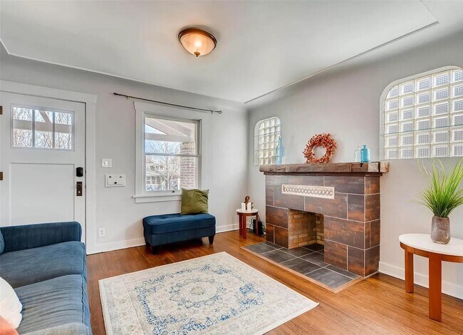 Foto del edificio - Sunnyside Denver bungalow for rent