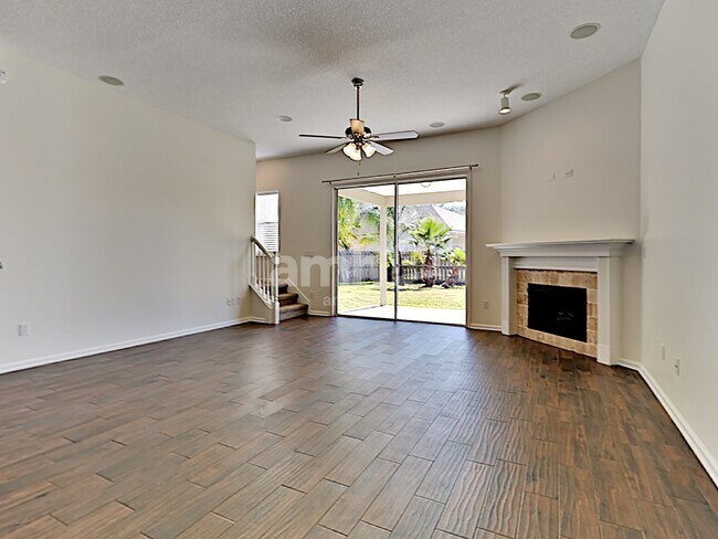 Foto del edificio - 3111 Stonebrier Ridge Dr