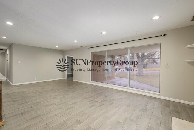Building Photo - 3130 S 8560 W
