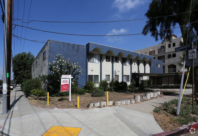 Building Photo - Baird Apartments