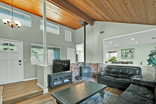 Living Room with Front Door to the Left - 3022 Lake Redding Dr