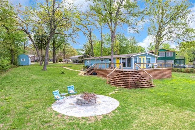 Building Photo - 230 Shady Shores Dr
