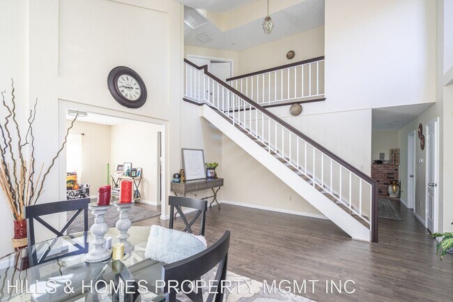 Building Photo - 4 br, 2.5 bath House - 7441 MAXIMILLIAN PLACE