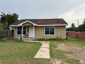 Building Photo - 1109 N 17th St