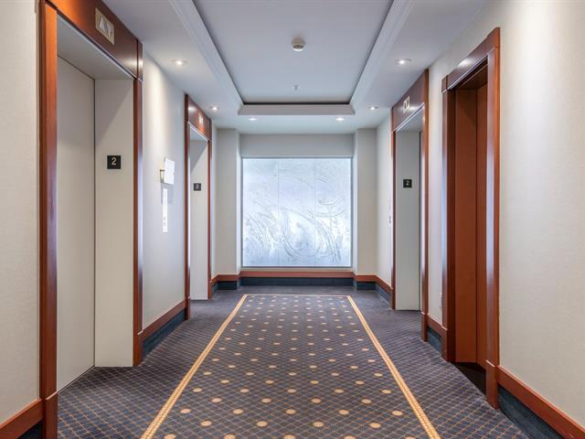 Building Photo - 1225 Boul De Maisonneuve