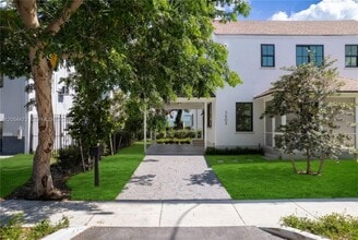 Building Photo - 3603 Thomas Ave