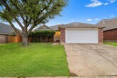 Foto principal - 6709 Classen Trail