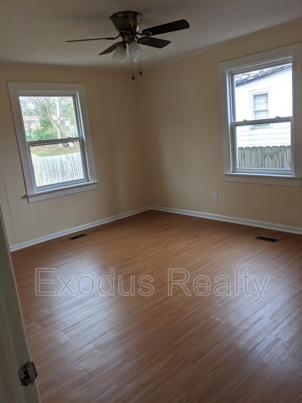 Foto del edificio - 501 Charlotte Ave