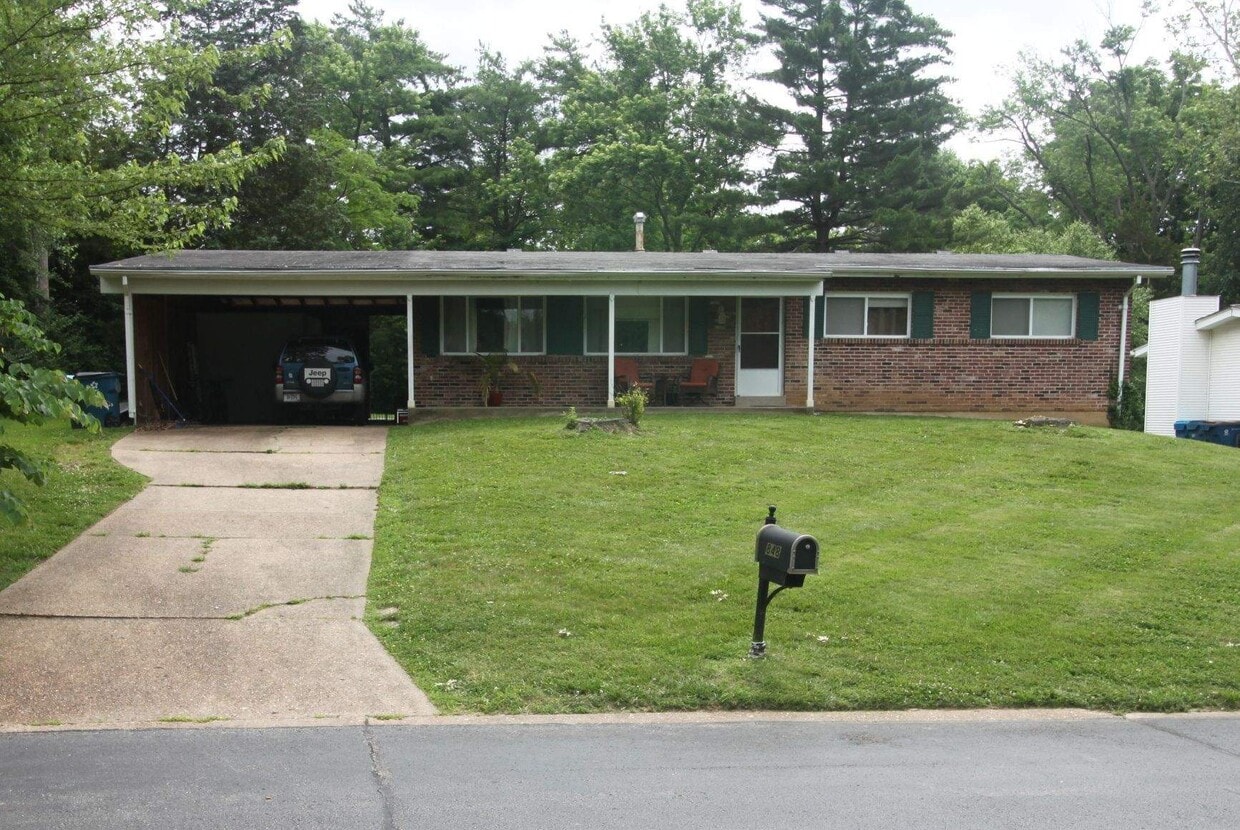 Primary Photo - 848 Mary Meadows Ln