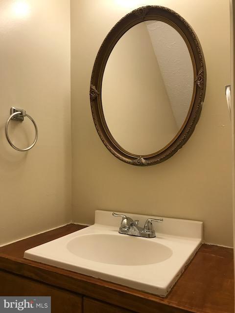 Foto del edificio - 1542 Pin Oak Dr