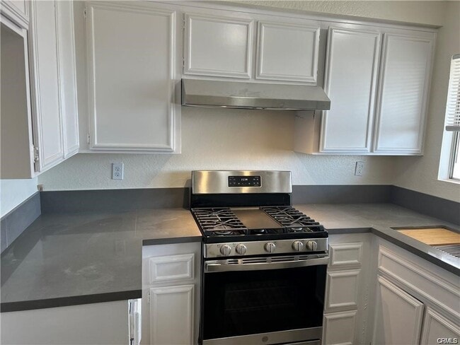 Foto del edificio - 8669 Cll Del Prado