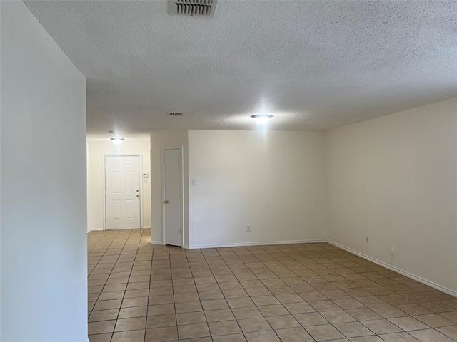 Foto del edificio - 2329 Live Oak Dr