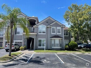 Building Photo - 3379 S Kirkman Rd