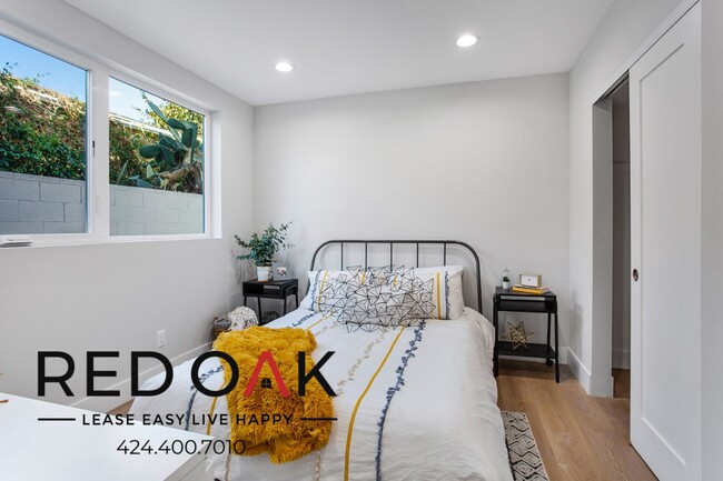 Building Photo - 4444 S Slauson Ave