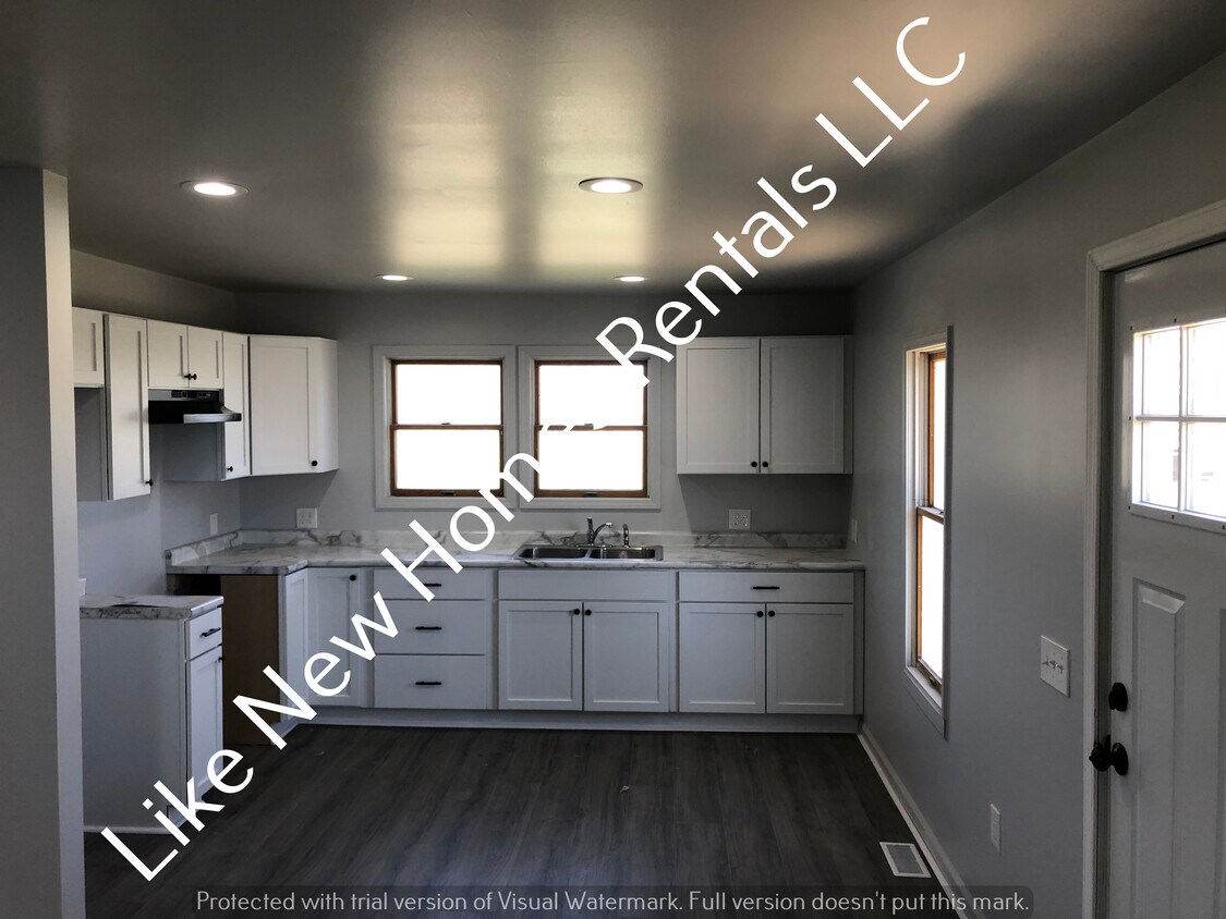 Foto principal - 3052 S Hollister Rd