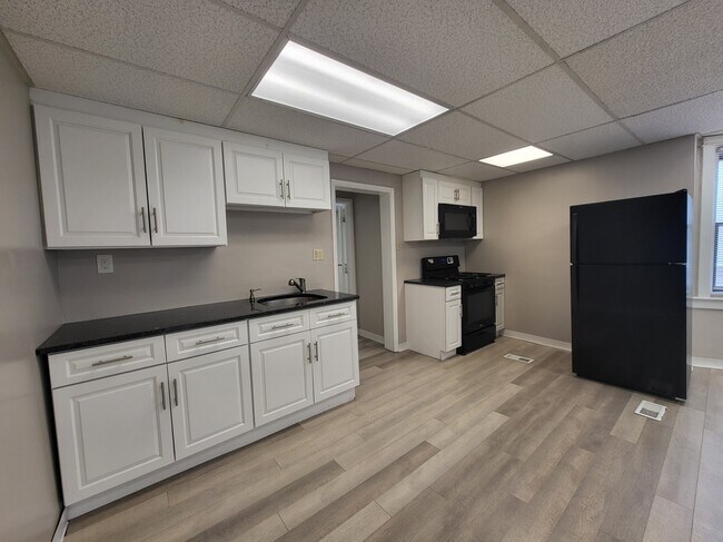 Foto del edificio - 2114 Darby Rd