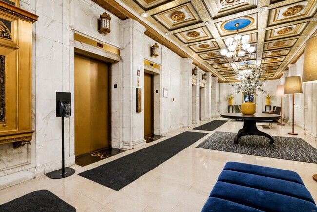Foto del edificio - 300-314 N Broadway