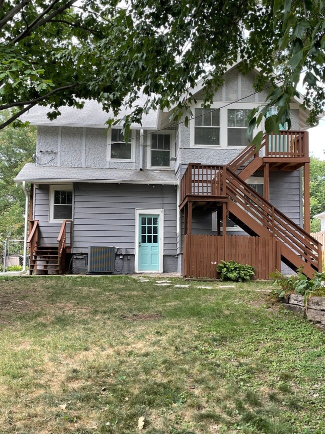 Foto del edificio - 4923 Chicago St