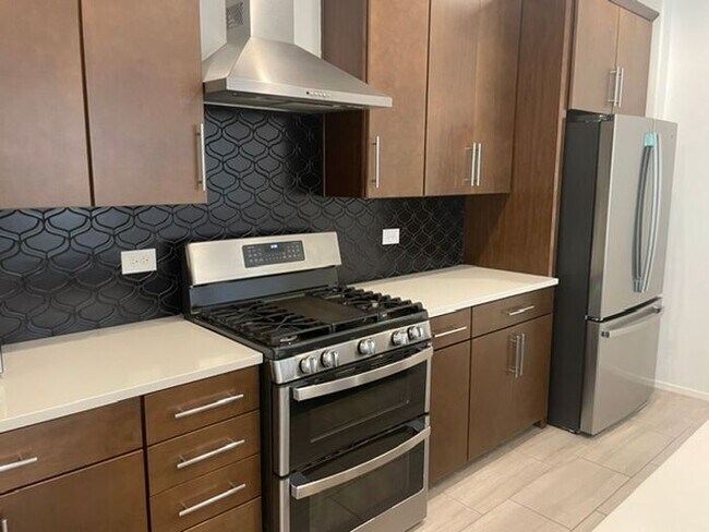 Foto del edificio - 7750 S Crested Spring Dr