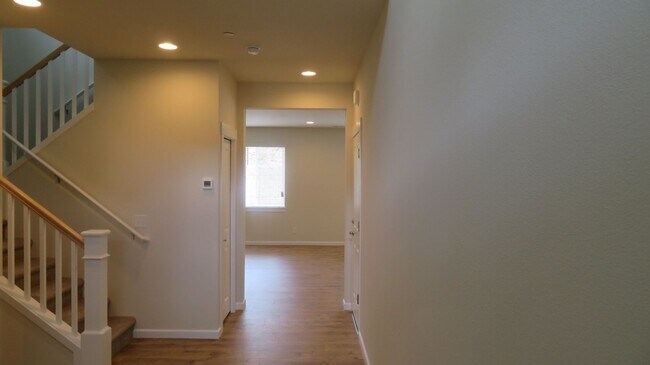 Foto del edificio - 4807 51st Ave Ct W