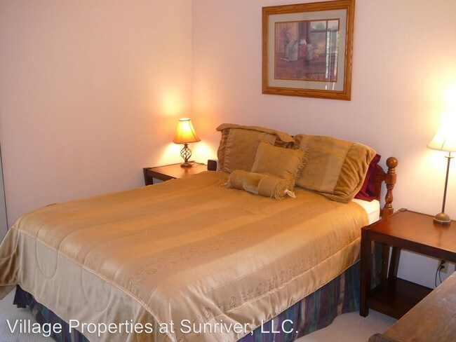 Building Photo - 18034 Witchhazel Ln