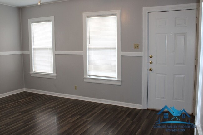 Foto del edificio - For Rent - 2 Bed/ 1 Bath Home in Santa Rita