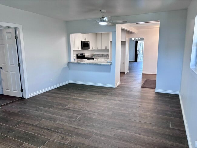 Building Photo - 6818 Haas Ave
