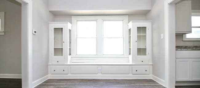 Building Photo - Single Family Home 2 beds 1 bath FOR RENT