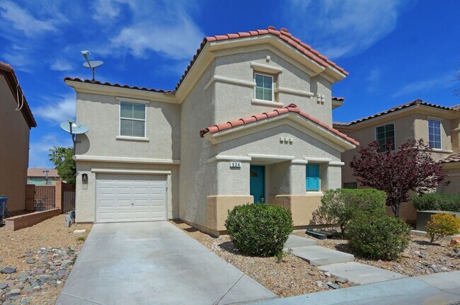 Foto del edificio - Spacious three bedroom home with Mountain ...