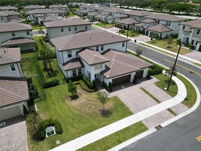 Foto del edificio - 12336 Green Oak Dr