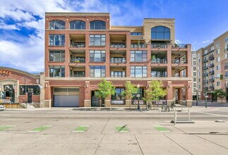 Building Photo - 2210 Blake St