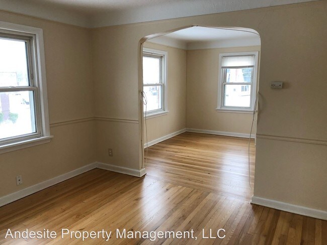 Building Photo - 2 br, 1 bath House - 5707 PEARL ROAD Upstairs