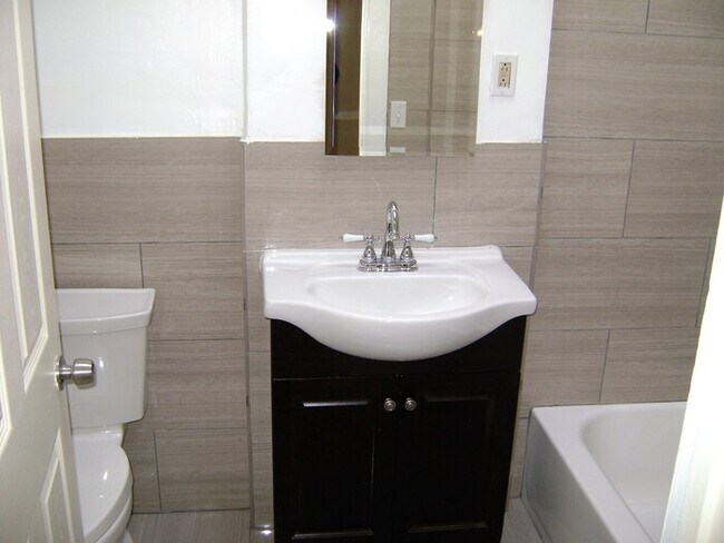 Foto del edificio - 334 U St NW