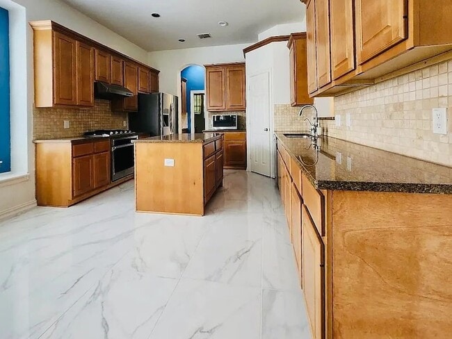 Photo - 2742 Hidden Knoll Tr House