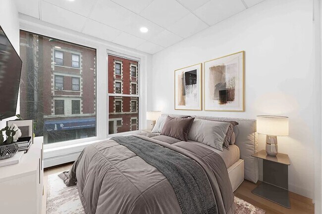 Building Photo - 369 West 36th Street