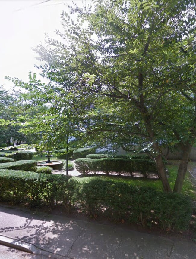 Foto del edificio - 114 Parsons St