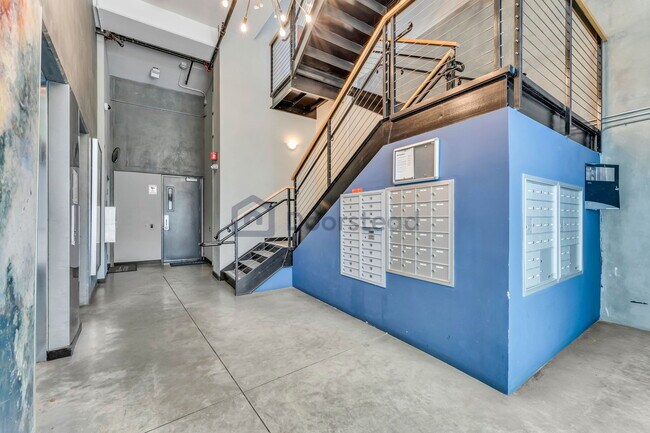 Foto del edificio - 901 Jefferson St