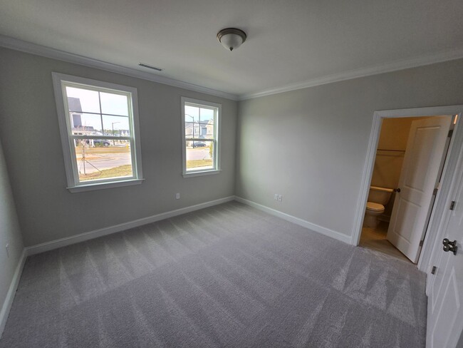 Building Photo - Charming 4 Bedroom Home Located In Wake Forest!!!