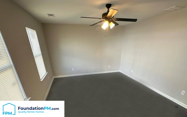 Building Photo - 2593 Carnes Ave
