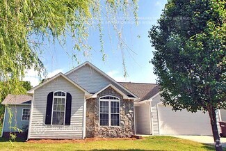 Building Photo - 539 Fernway Dr