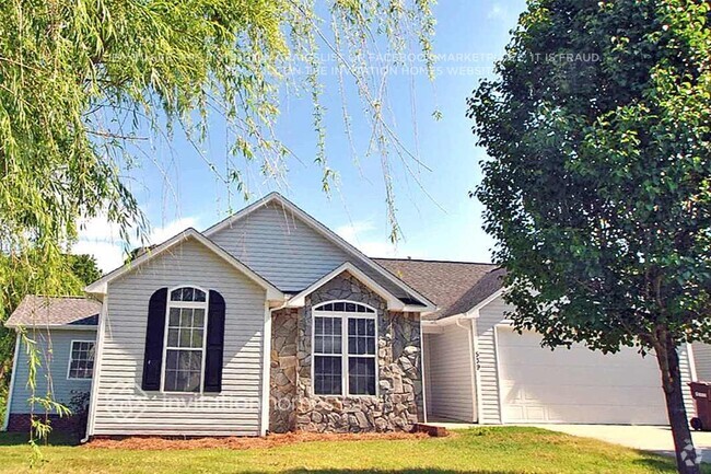 Building Photo - 539 Fernway Dr