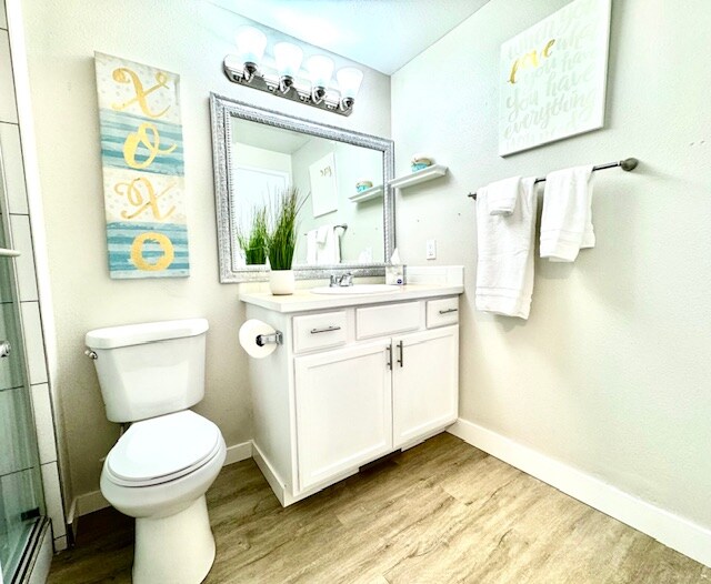 Foto principal - 4517 S Donald Ct